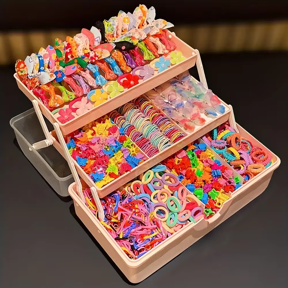 Travel Accessories Set - 555 Pieces Suitable for Girls’ Everyday