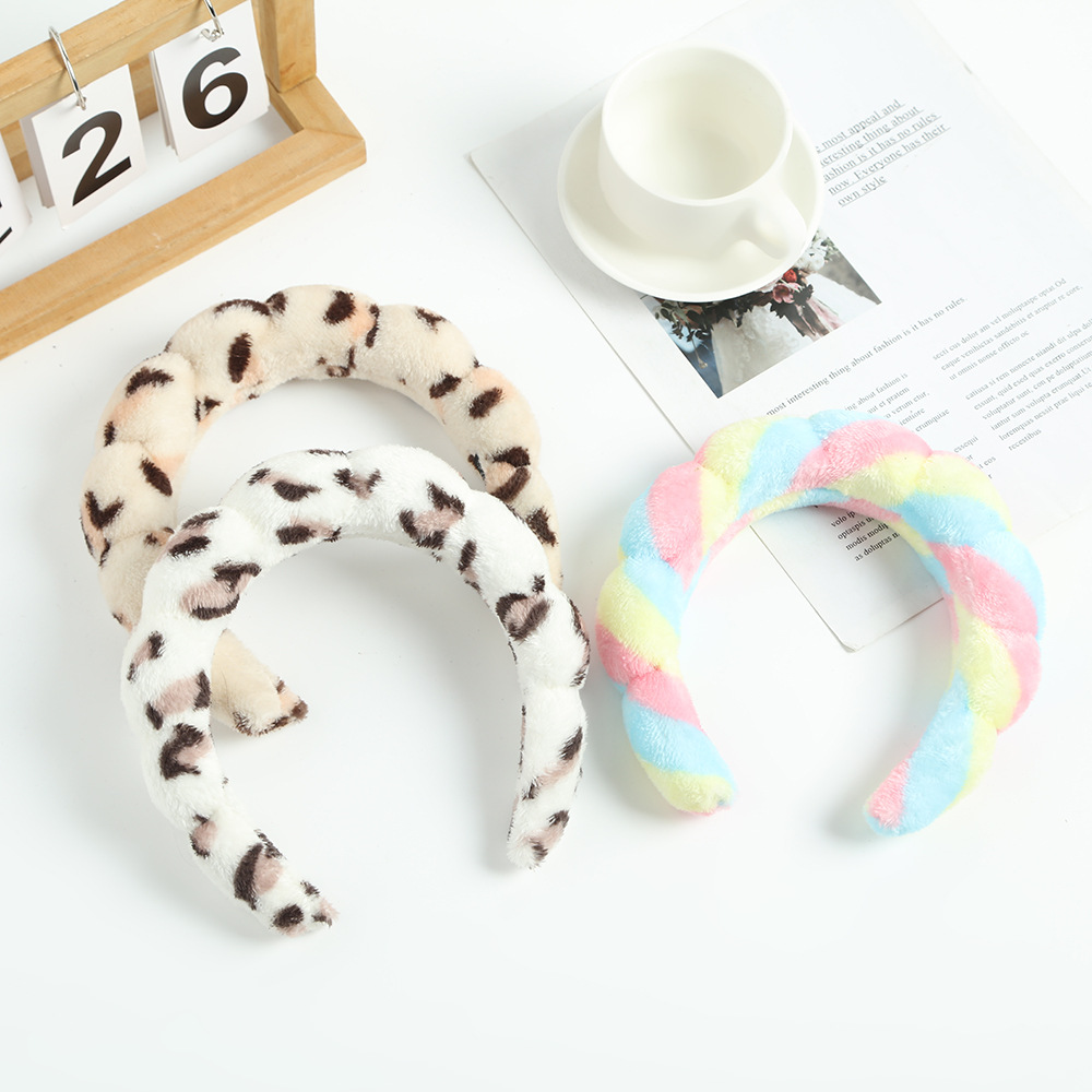 Spa Headband for Washing Face  - đánh giá và giá Travel Accessories Set