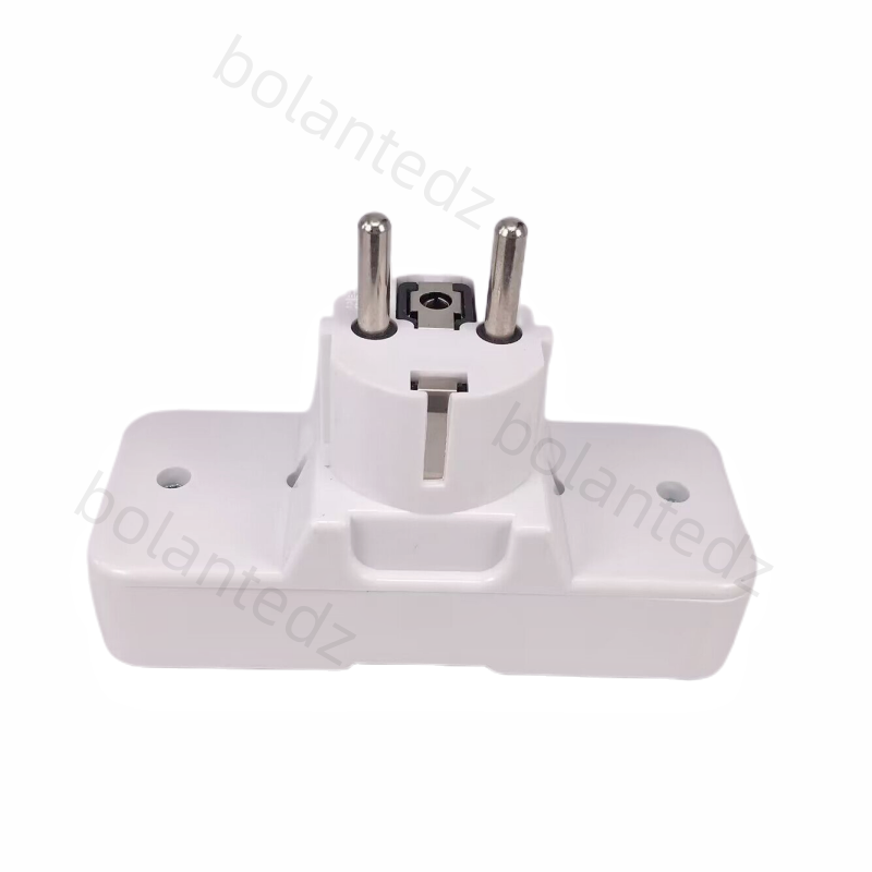 White Portable 250V 6/10A univ - đánh giá và giá Travel Accessories Europe